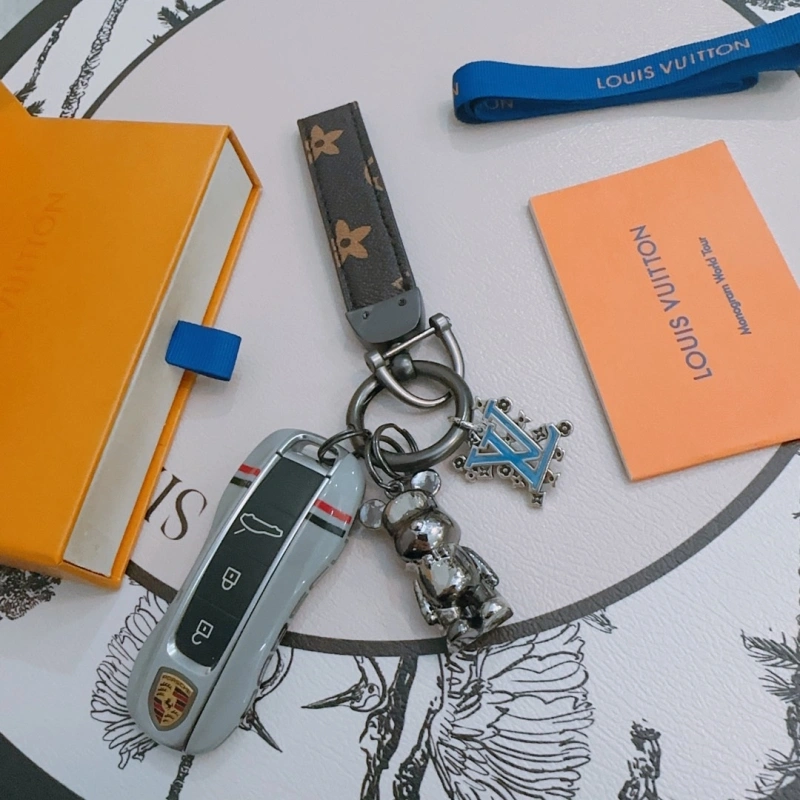 Louis Vuitton Keychains TimelessDesign 266255