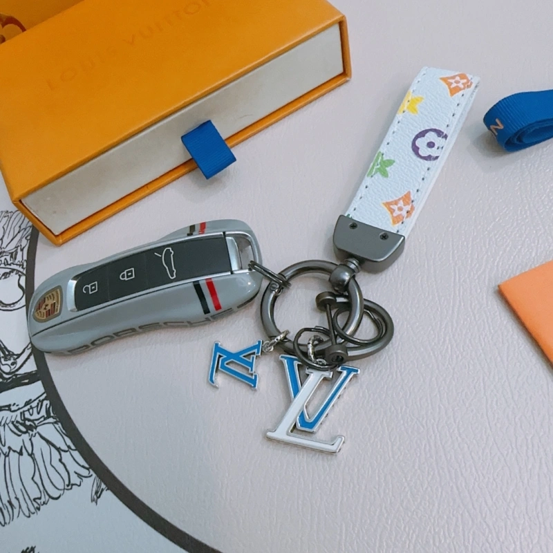 Louis Vuitton Keychains OnTrend 266263