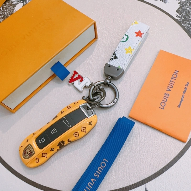 Louis Vuitton Keychains Refined 266250