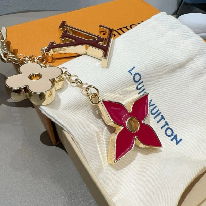 StreetReady Louis Vuitton Keychains 266215