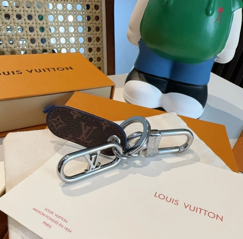 Efficient Louis Vuitton Keychains 266212