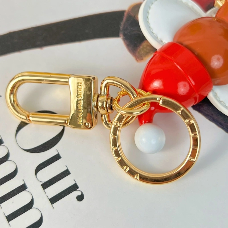 Louis Vuitton Keychains Sleek 266214