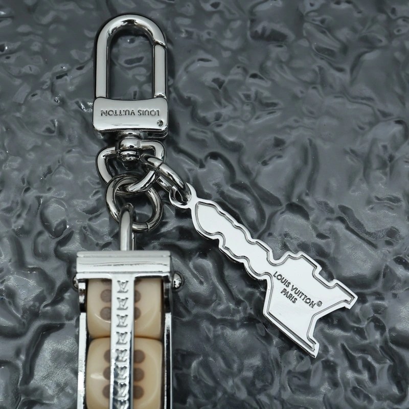 Louis Vuitton Keychains EasyMatch 266241