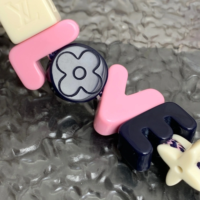 Louis Vuitton Keychains Lightweight 266227