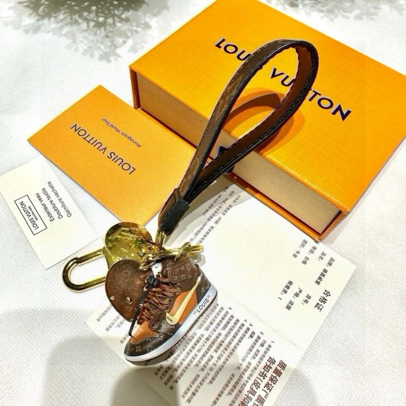 Louis Vuitton Keychains Resilient 266210