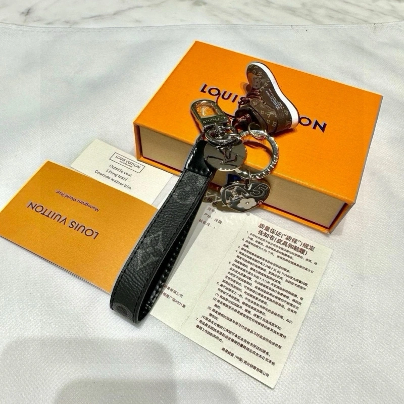 RelaxedFit Louis Vuitton Keychains 266222