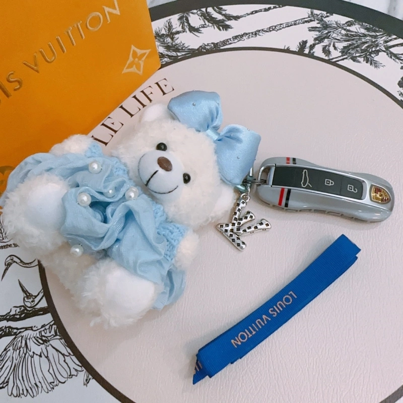 Louis Vuitton Keychains Snug 266185