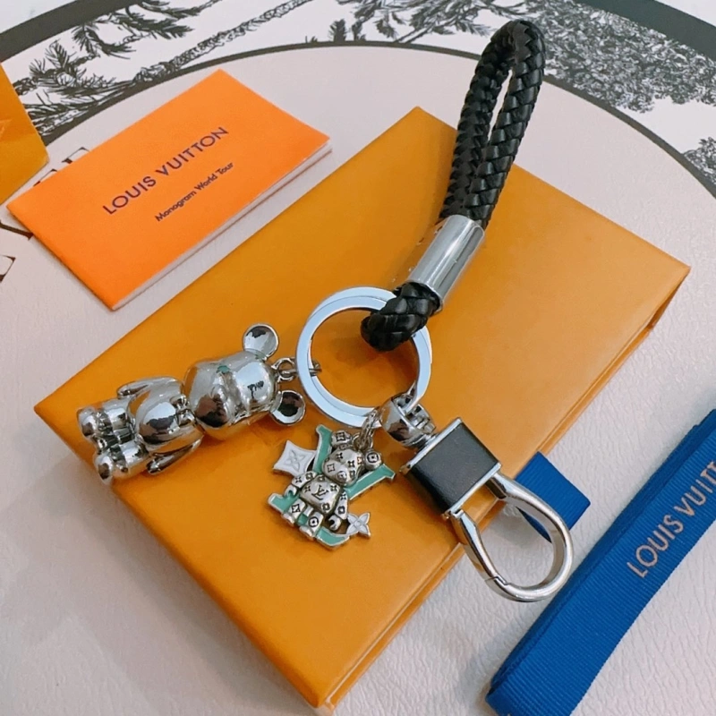 SmoothTexture Louis Vuitton Keychains 266178