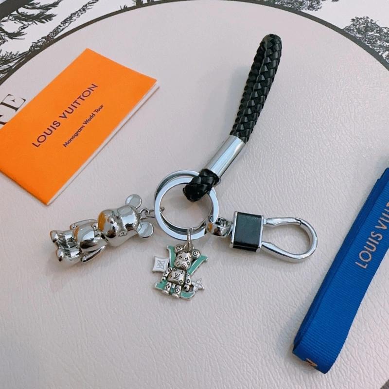 SmoothTexture Louis Vuitton Keychains 266178