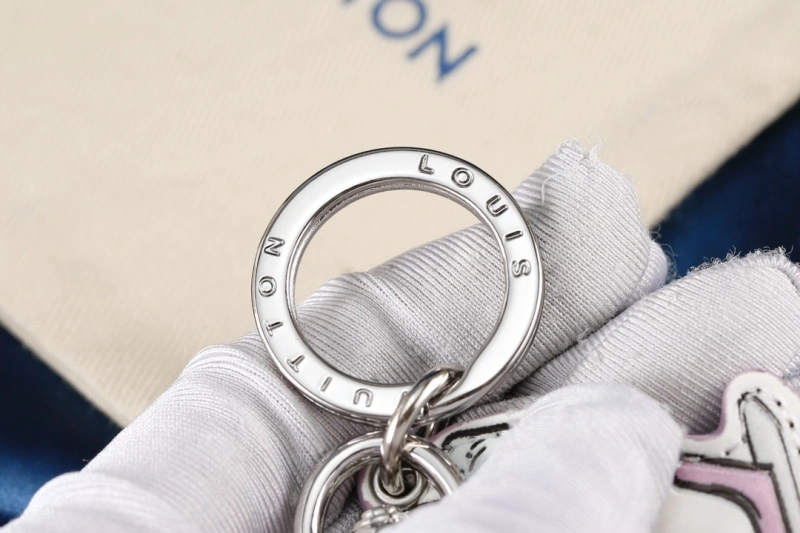 Louis Vuitton Keychains Comfortable 266163