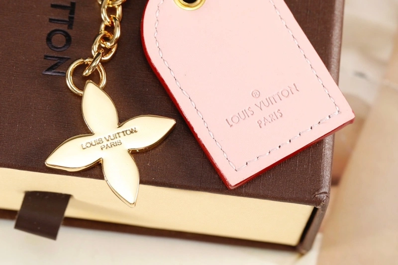 Louis Vuitton Keychains Supportive 266160