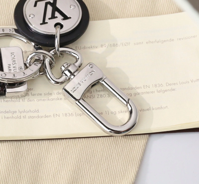 Chic Louis Vuitton Keychains 266158