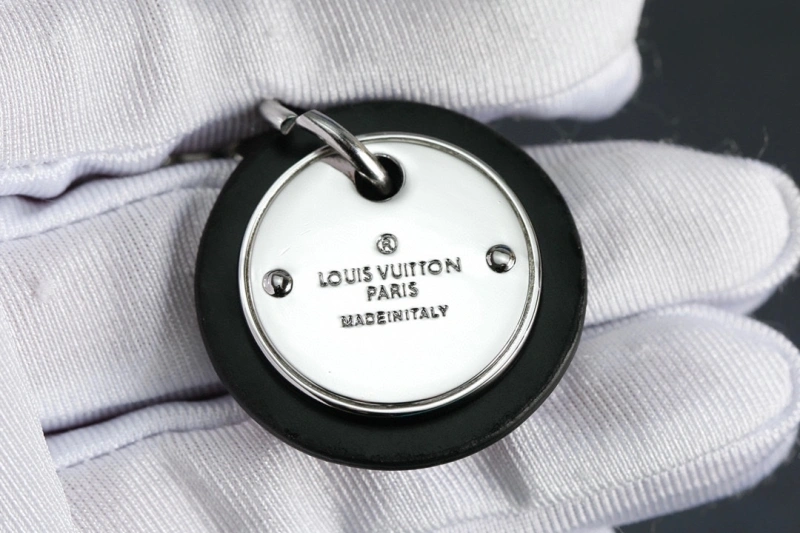 UrbanChic Louis Vuitton Keychains 266127