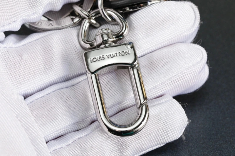UrbanChic Louis Vuitton Keychains 266127