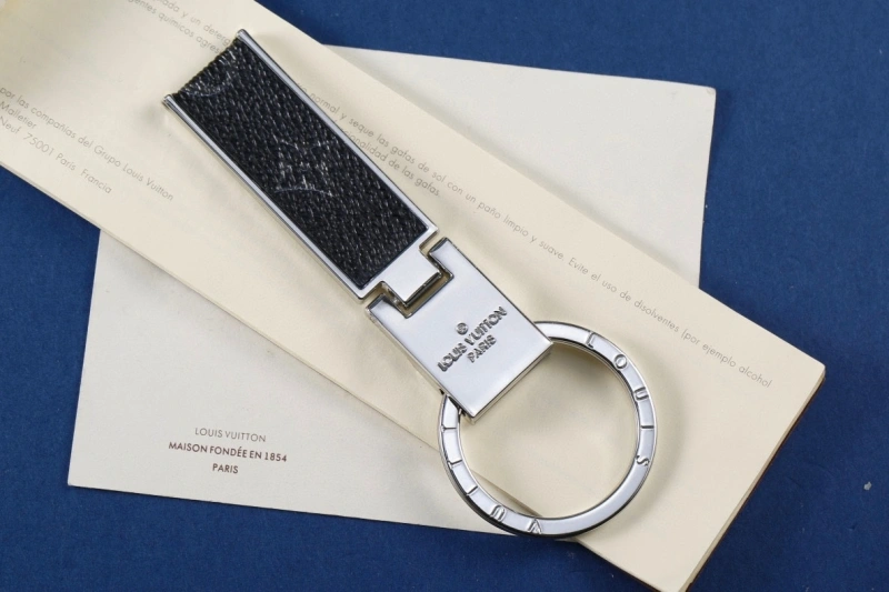 Louis Vuitton Keychains Sophisticated 266150