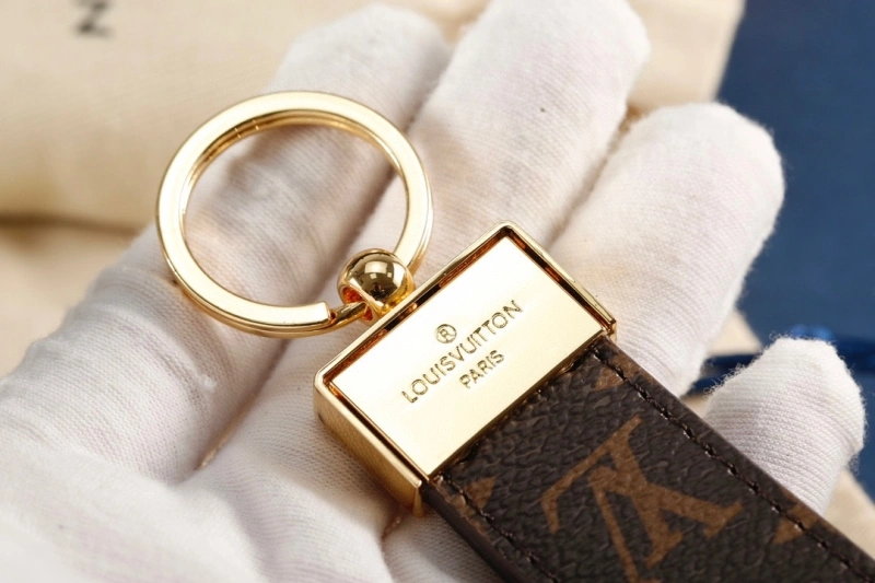AllSeason Louis Vuitton Keychains 266140