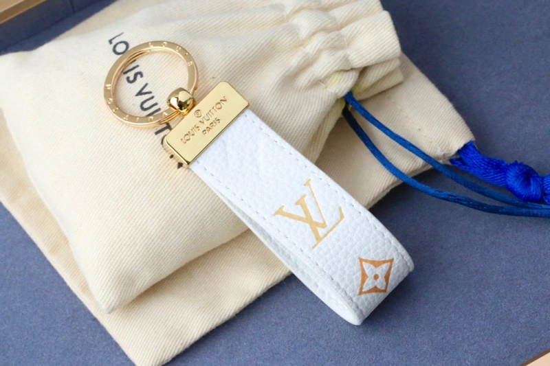 Neat Louis Vuitton Keychains 266130