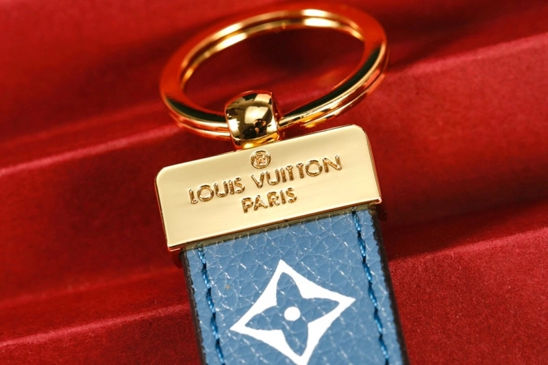 Louis Vuitton Keychains Popular 266131