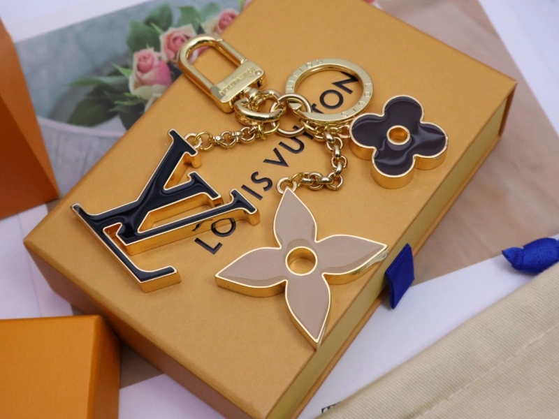 Thermal Louis Vuitton Keychains 266122