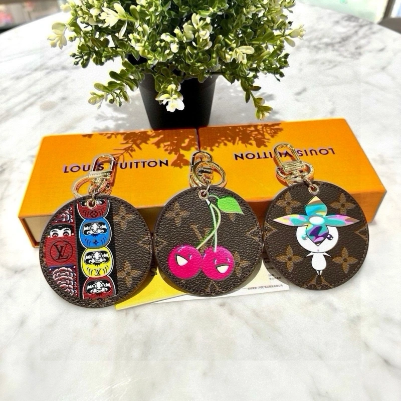 TechFriendly Louis Vuitton Keychains 266104