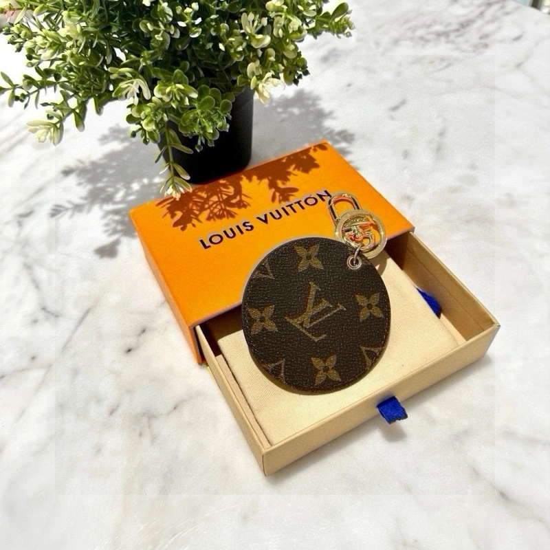 Louis Vuitton Keychains Lightweight 266101