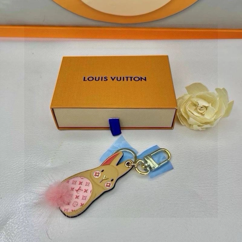Louis Vuitton Keychains Cozy 265558