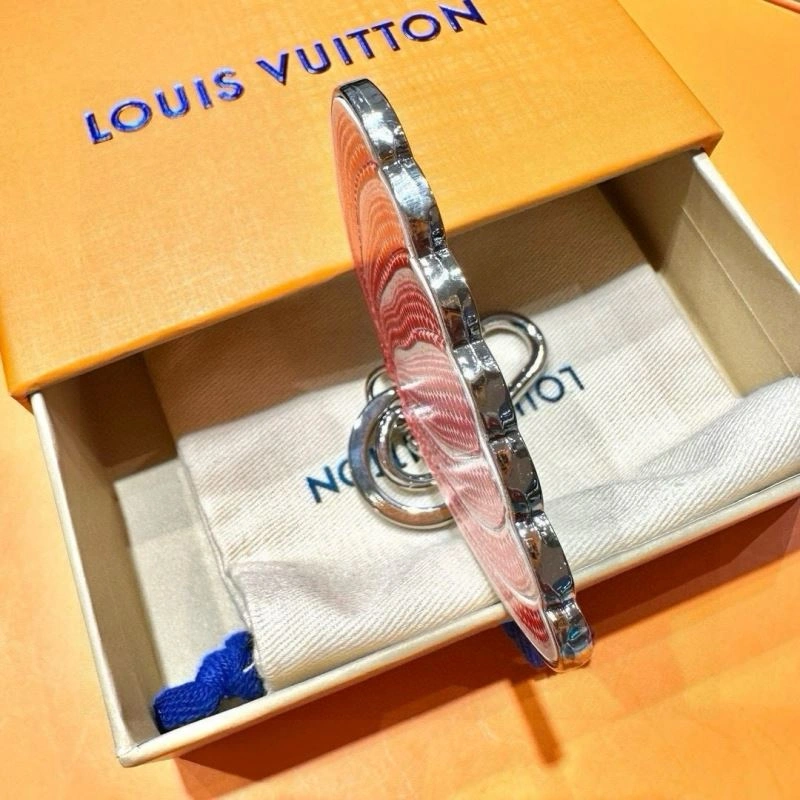 Louis Vuitton Keychains Durable 265561