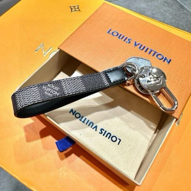 Packable Louis Vuitton Keychains 265559