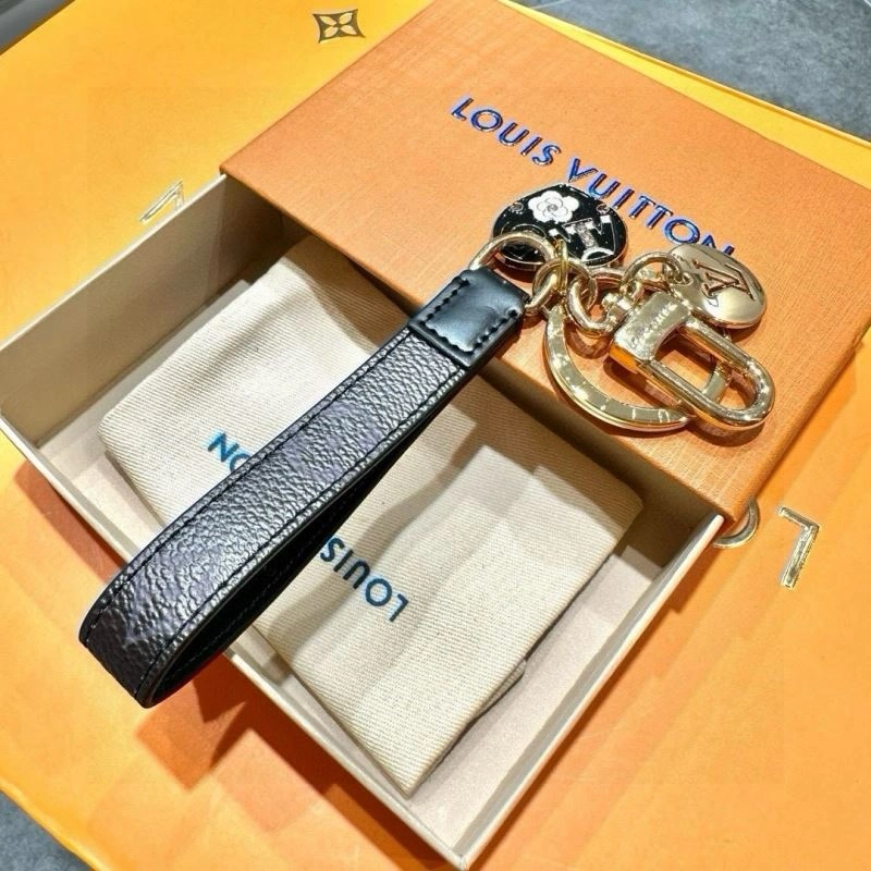 Versatile Louis Vuitton Keychains 265562