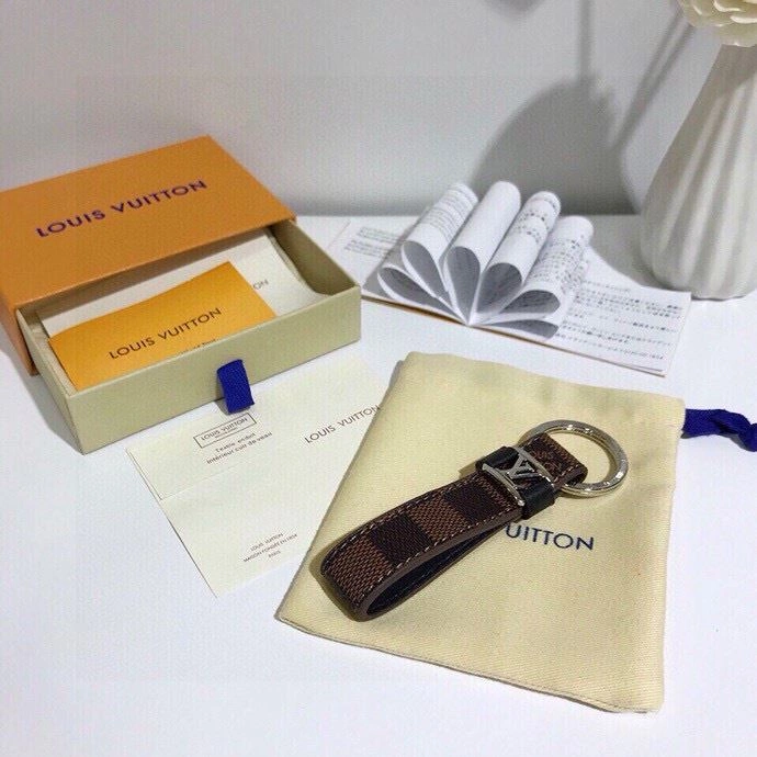 Affordable Louis Vuitton Keychains 265538