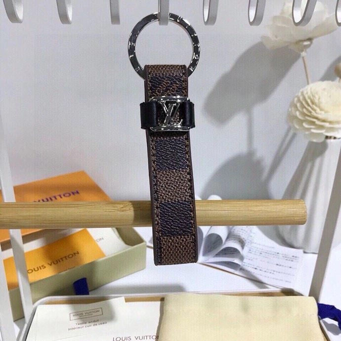 Affordable Louis Vuitton Keychains 265538