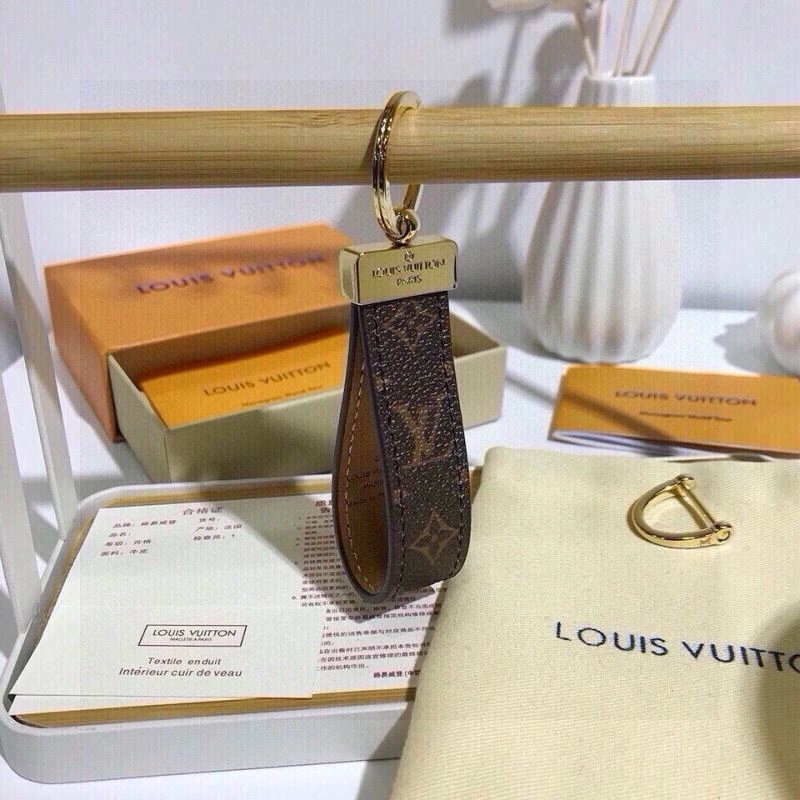 SmoothTexture Louis Vuitton Keychains 265545