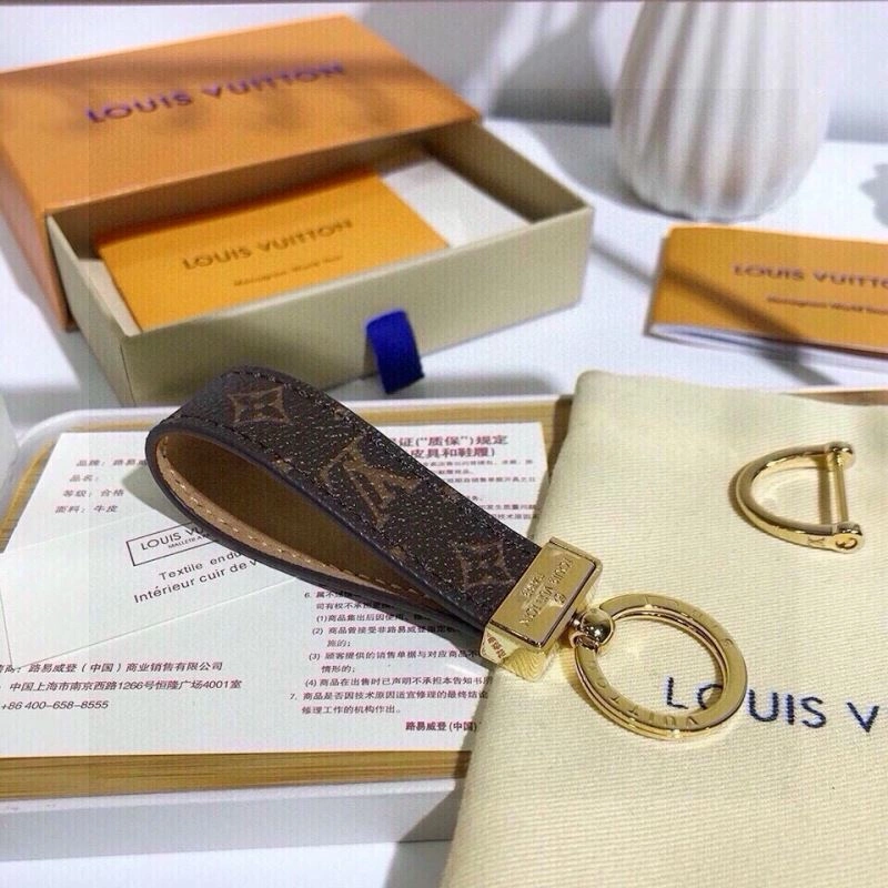 SmoothTexture Louis Vuitton Keychains 265545