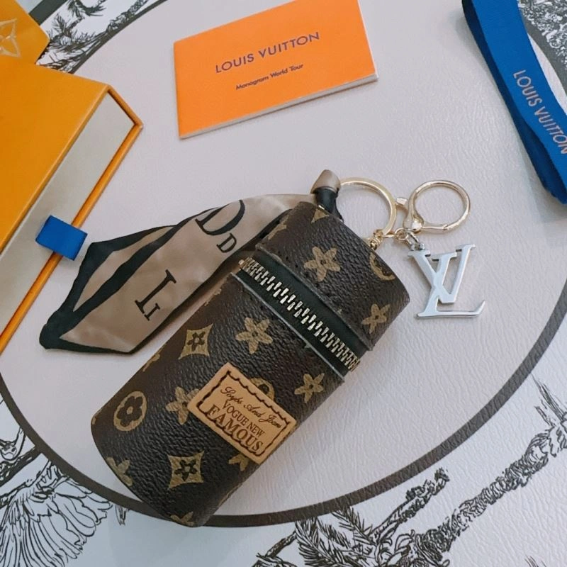 Minimalist Louis Vuitton Keychains 265493