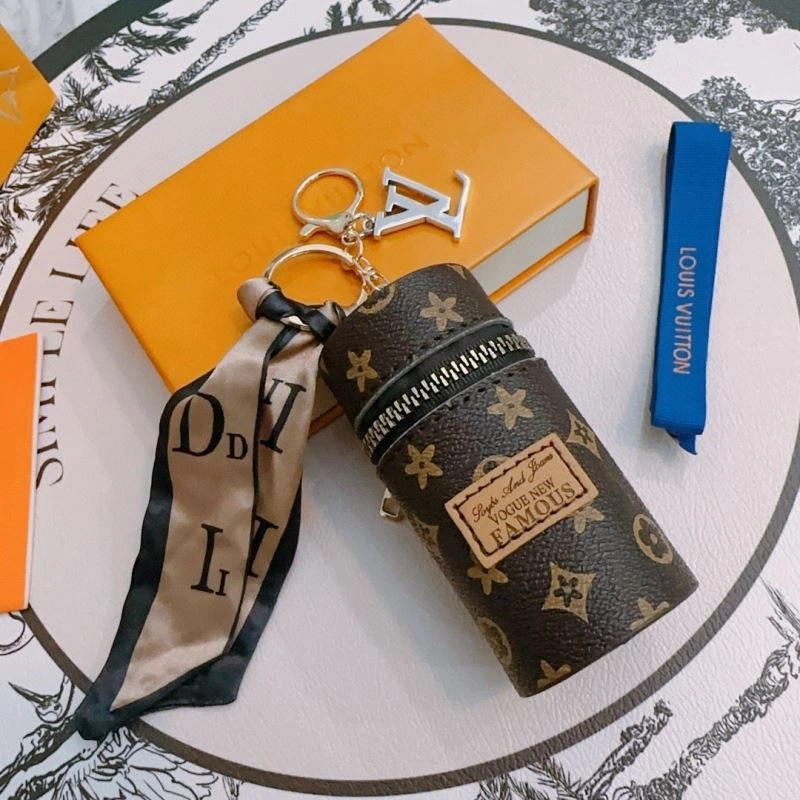 Minimalist Louis Vuitton Keychains 265493