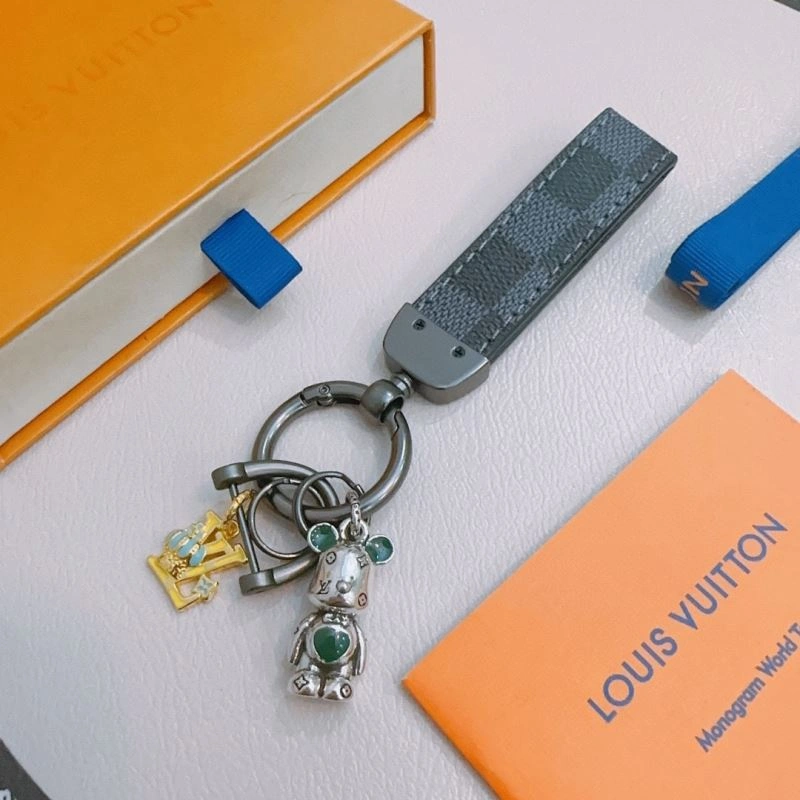 AllSeason Louis Vuitton Keychains 265500