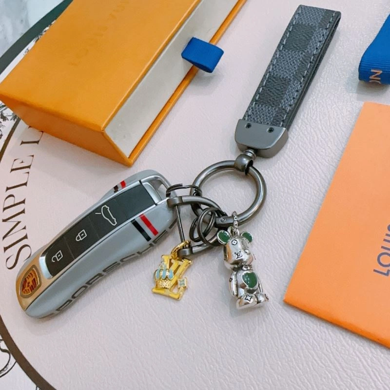AllSeason Louis Vuitton Keychains 265500