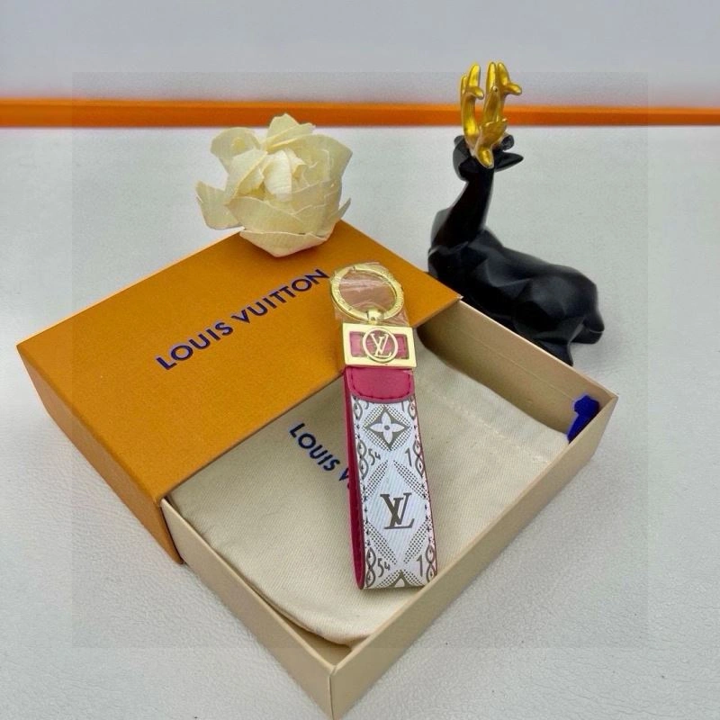 Louis Vuitton Keychains UrbanChic 265505