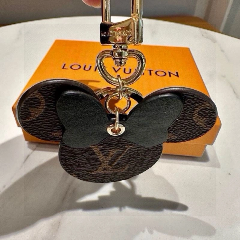 Louis Vuitton Keychains Effortless 265495