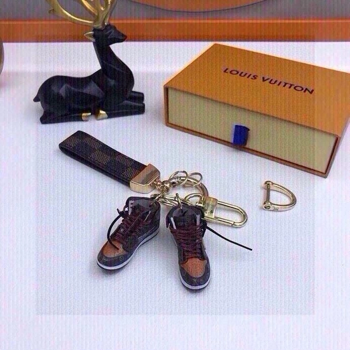 Louis Vuitton Keychains Trendy 265494