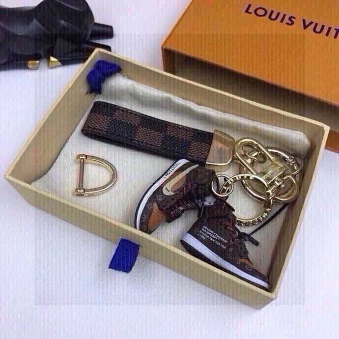 Louis Vuitton Keychains Trendy 265494
