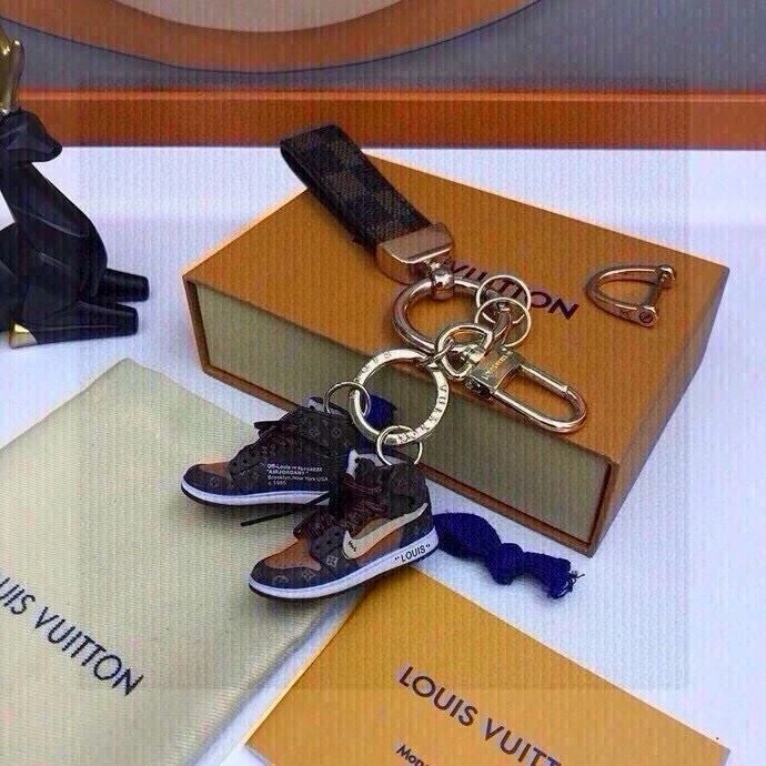 Louis Vuitton Keychains Trendy 265494