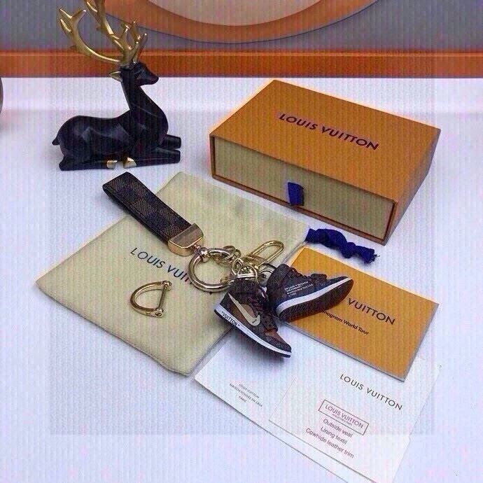 Louis Vuitton Keychains Trendy 265494
