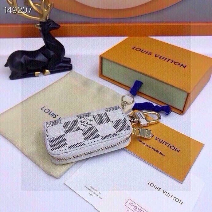 RelaxedFit Louis Vuitton Keychains 265506