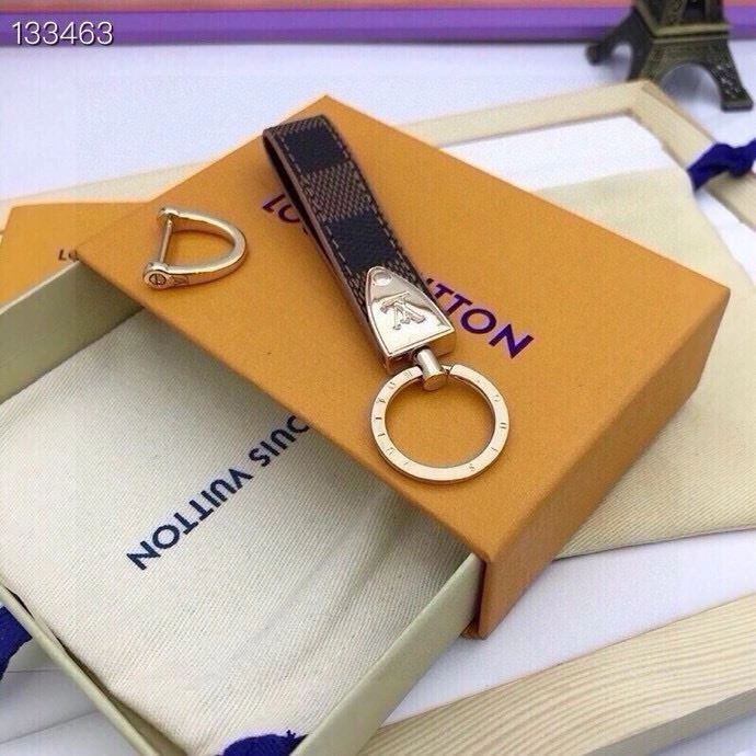 FashionForward Louis Vuitton Keychains 265460