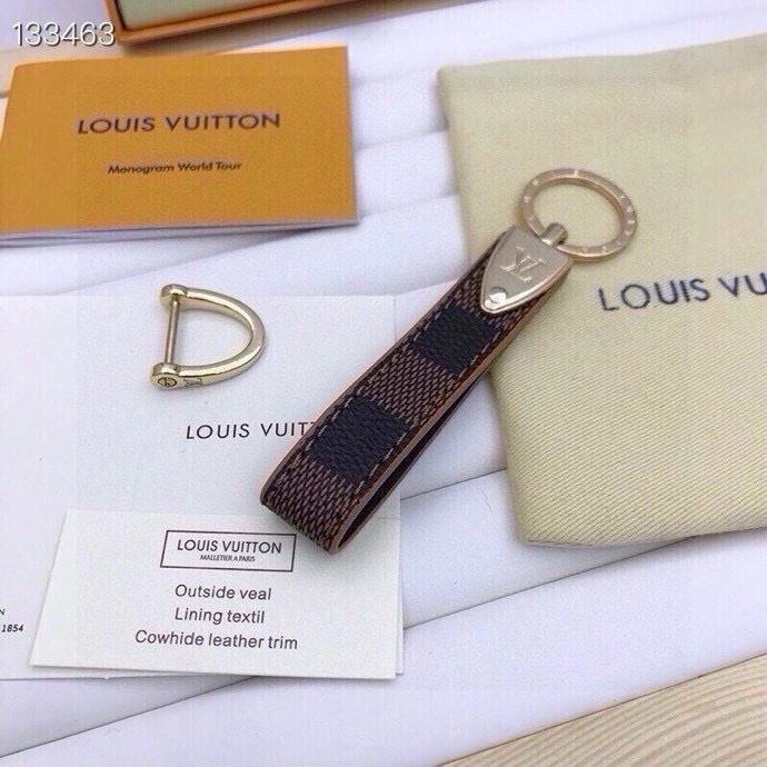 FashionForward Louis Vuitton Keychains 265460