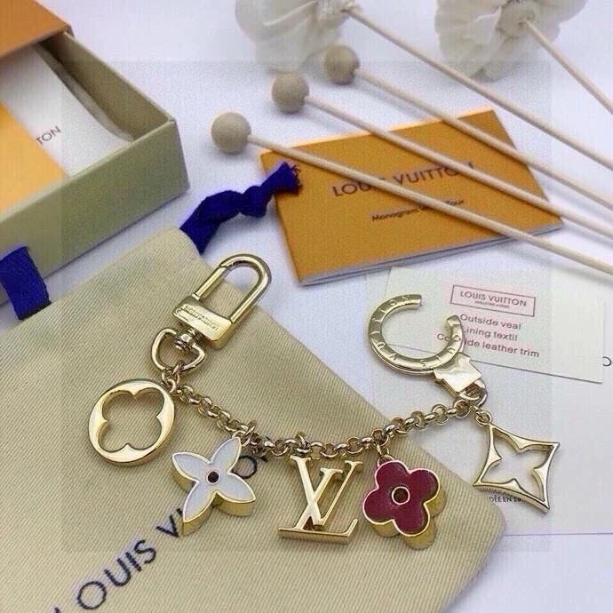 QuickDry Louis Vuitton Keychains 265467