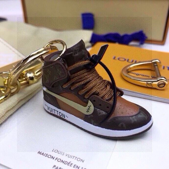 Unisex Louis Vuitton Keychains 265464