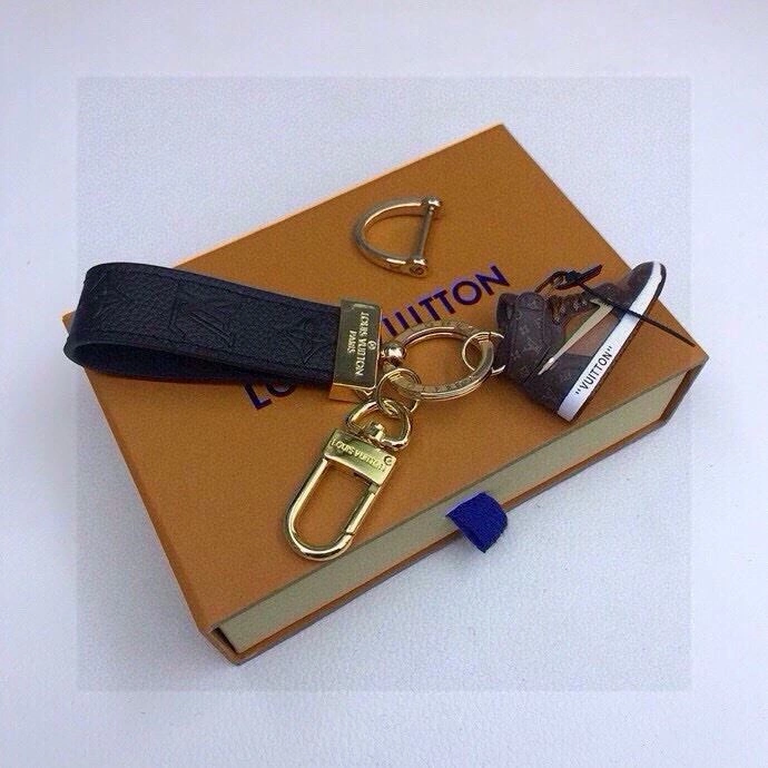 TimelessDesign Louis Vuitton Keychains 265463