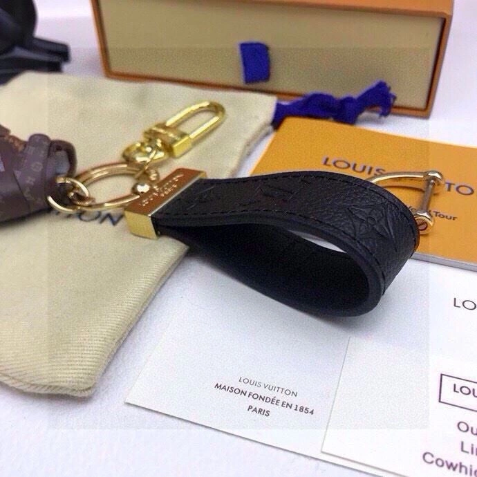 TimelessDesign Louis Vuitton Keychains 265463